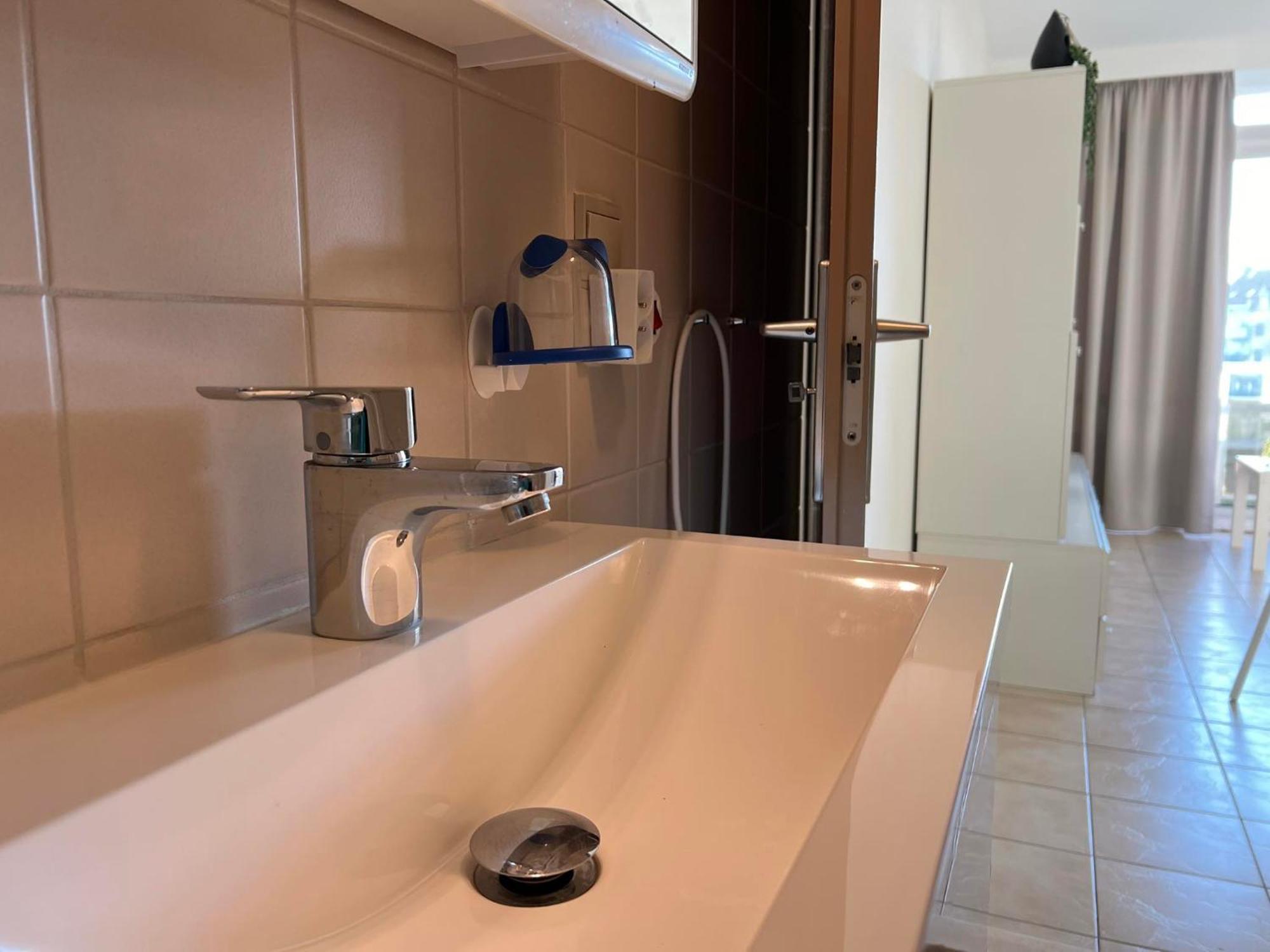 Appartement Residentie Astrid Met Private Parking Bredene Zewnętrze zdjęcie