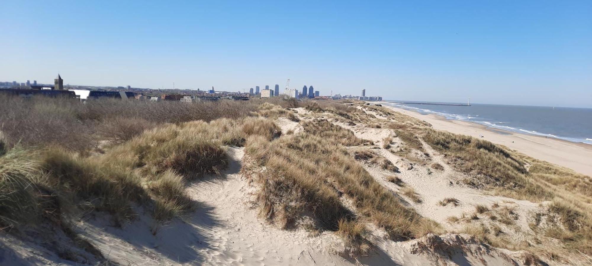 Appartement Residentie Astrid Met Private Parking Bredene Zewnętrze zdjęcie